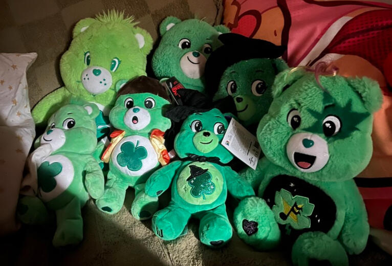 a poloroid-styled graphic of 2 selfies of the artist 'toastd' !